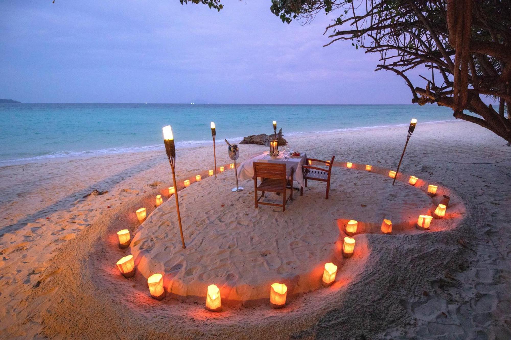 Resort, Leam Tong
