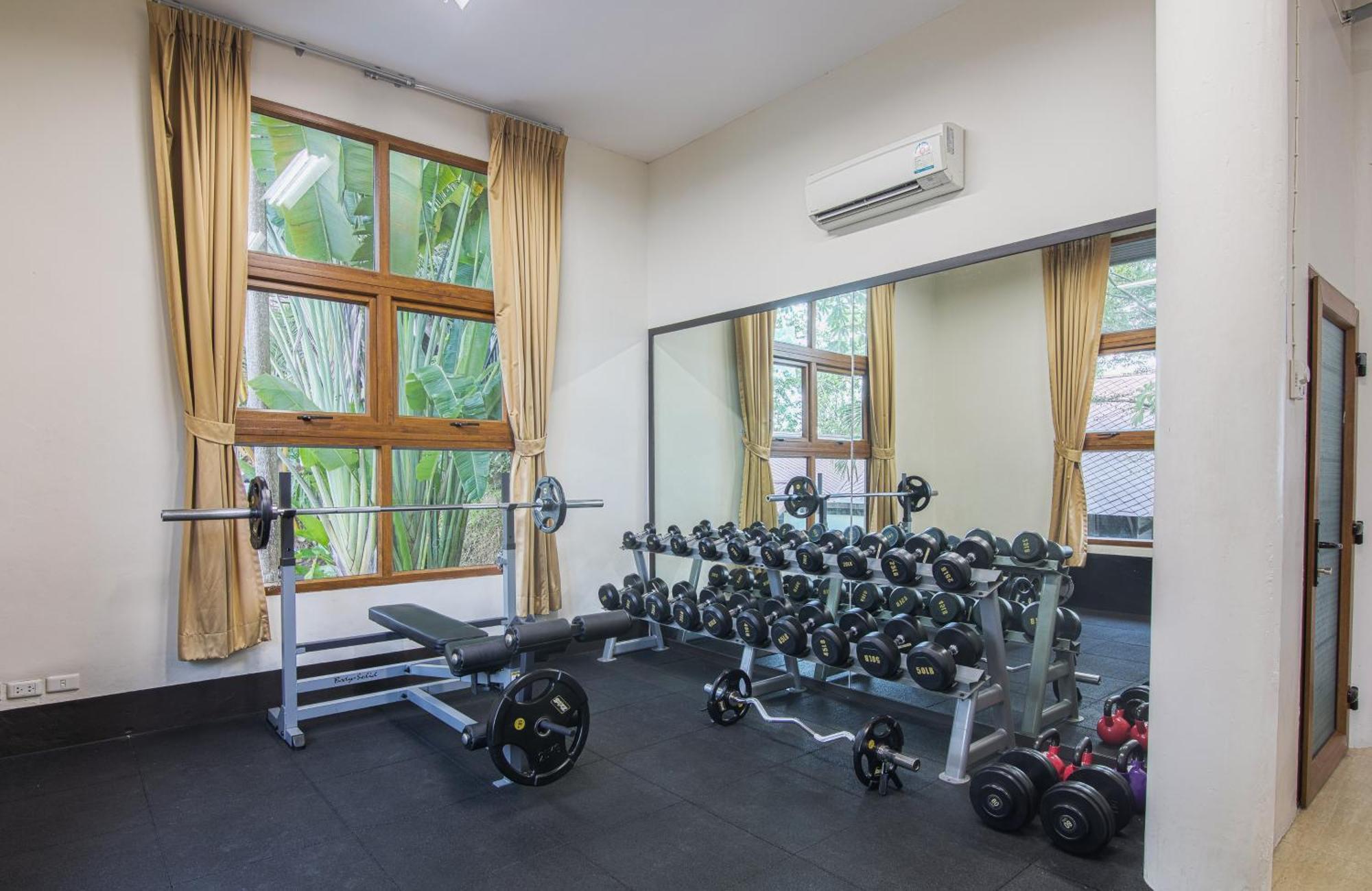 渡假村 Resort, Leam Tong