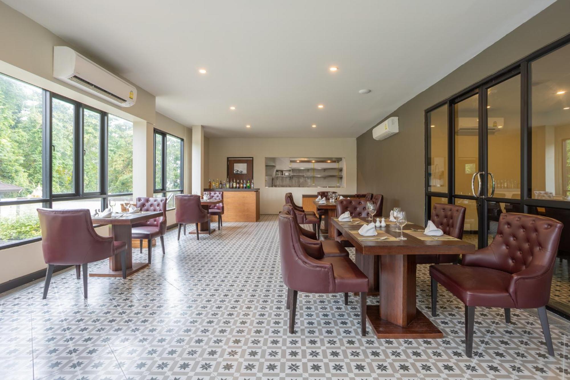 Resort, Leam Tong 渡假村 4*